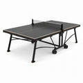 Tavolo pieghevole per tennis da tavolo nero e marrone in MDF e acciaio, 274 × 152,5 × 76 cm, con rete e ruote